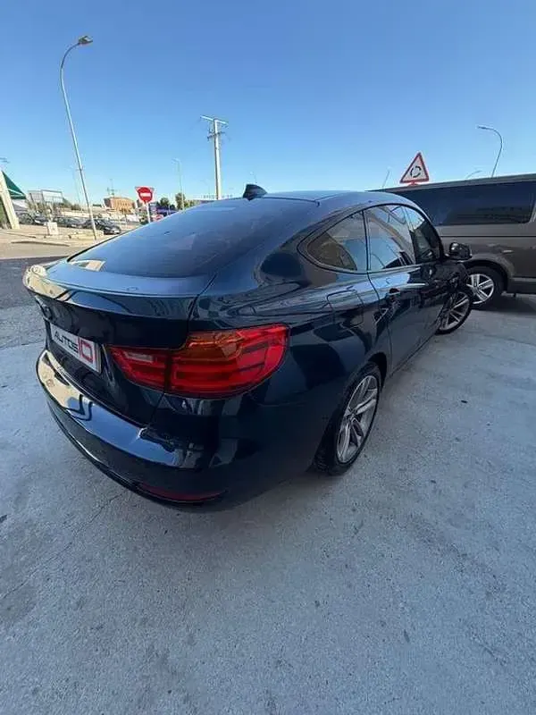 Usado BMW 320 184 CV (135 kW) 2014 Azul Berlina