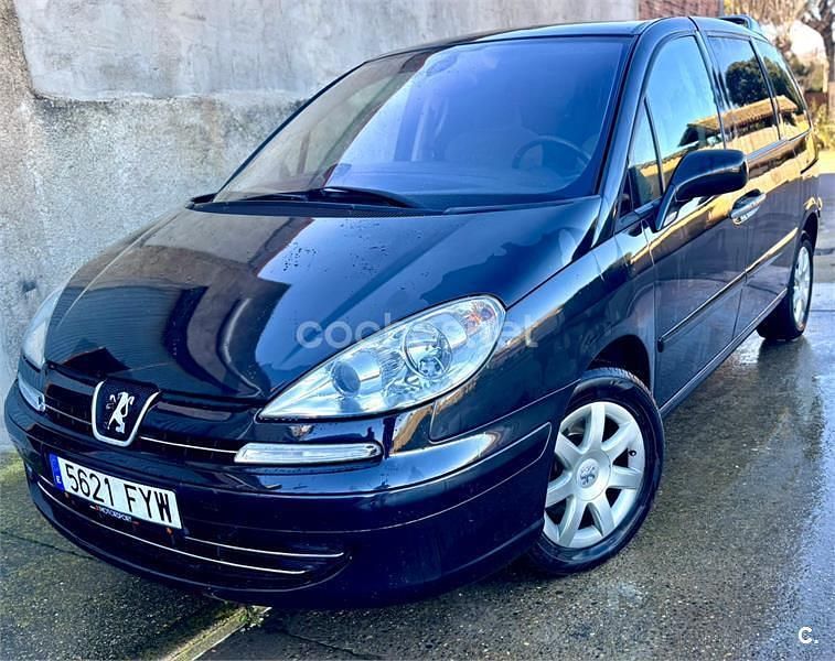 Usado Peugeot 807 170 CV (125 kW) 2007 Negro Monovolumen