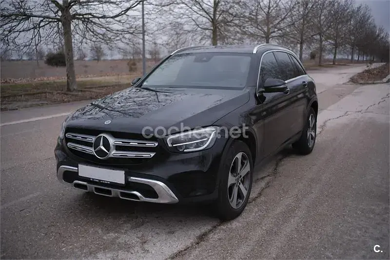 Usado Mercedes GLC300e 320 CV (235 kW) 2020 Negro SUV