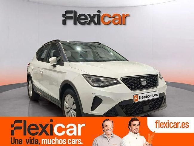 Usado Seat Arona Style 110 CV (80 kW) 2023 Blanco SUV