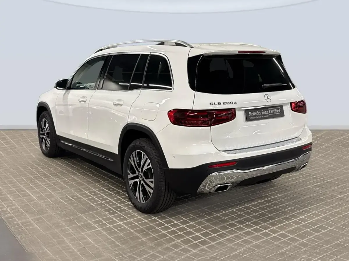 Nuevo Mercedes GLB200 150 CV (110 kW) 2025 Blanco SUV