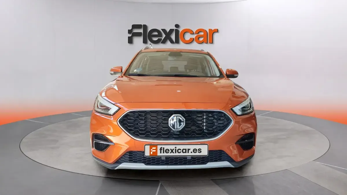Usado MG ZS Comfort 106 CV (77 kW) 2024 Naranja SUV