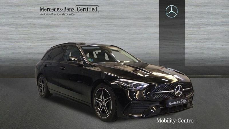Usado Mercedes C220 199 CV (146 kW) 2024 Negro Familiar