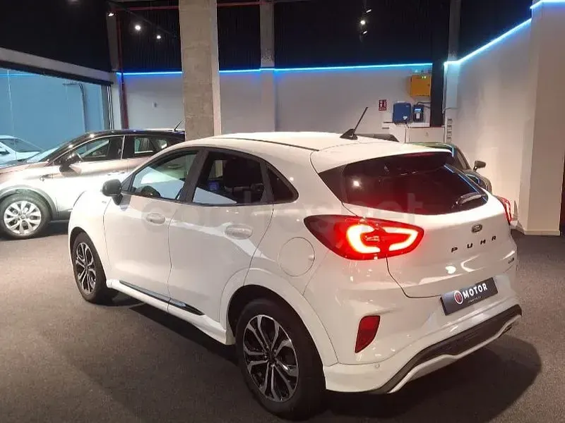 Usado Ford Puma ST-Line 125 CV (91 kW) 2021 Blanco SUV