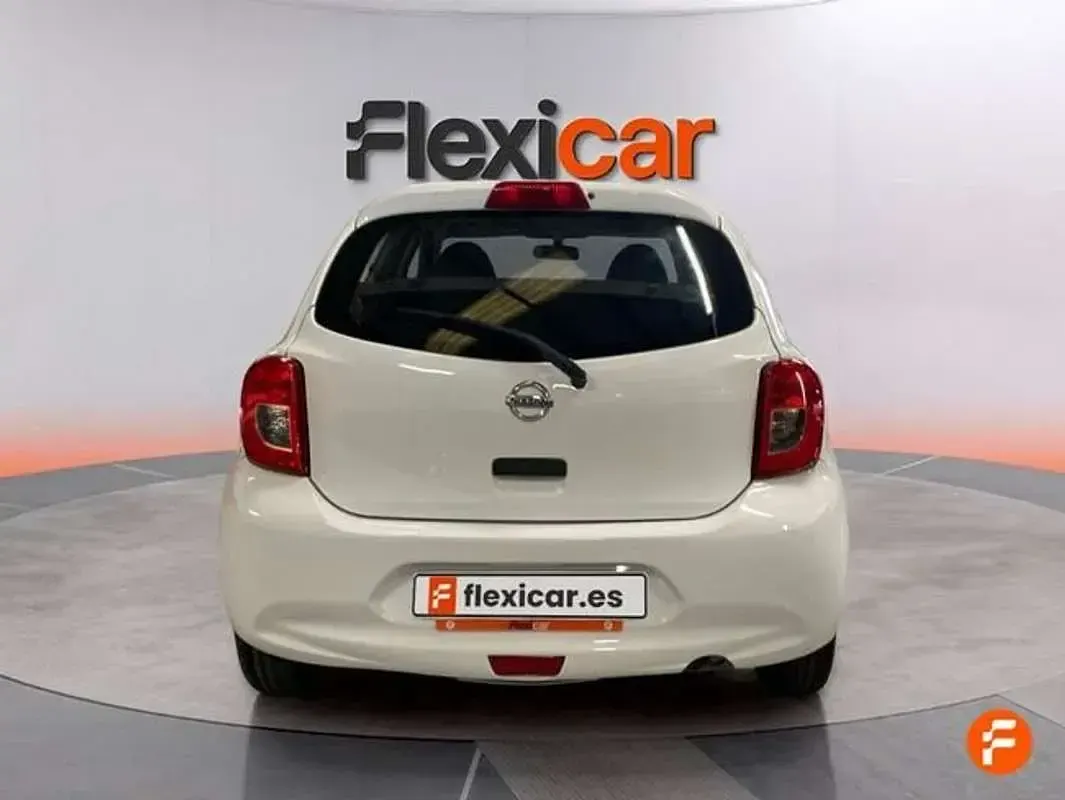 Usado Nissan Micra Acenta 80 CV (58 kW) 2016 Blanco Utilitario