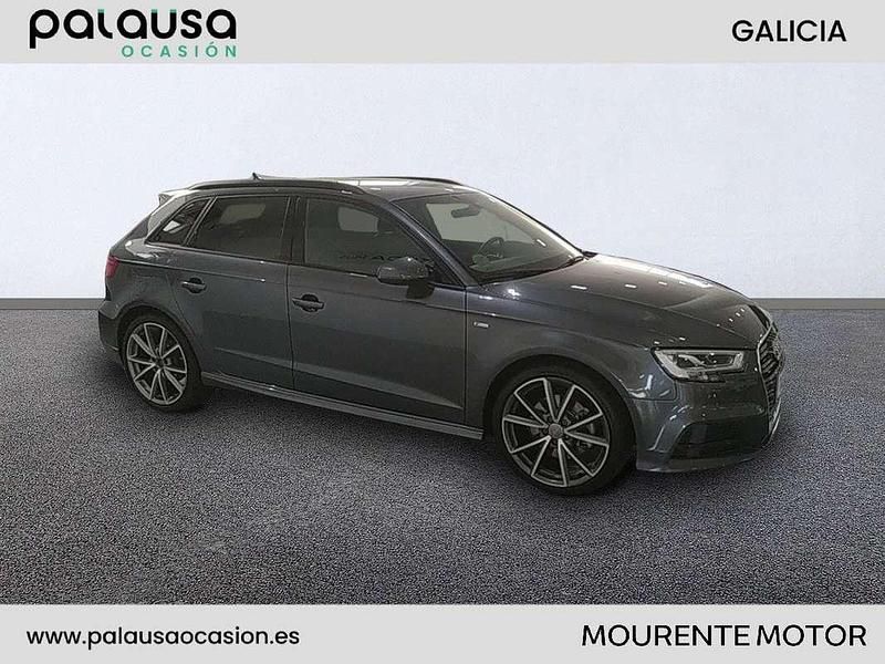 Usado Audi A3 Sportback S-Line 150 CV (110 kW) 2020 Gris Utilitario
