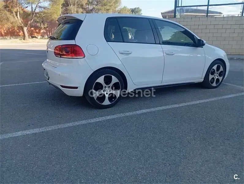 Usado VW Golf VII GTD 170 CV (125 kW) 2012 Blanco Berlina