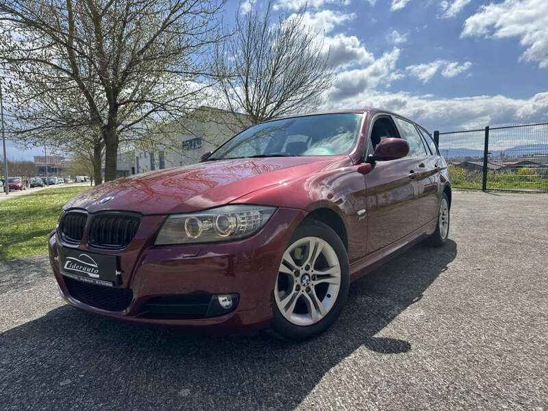 Burdeos Usado 2012 BMW 320 Berlina | 11.999 € (Buen precio) - Imagen 1/4