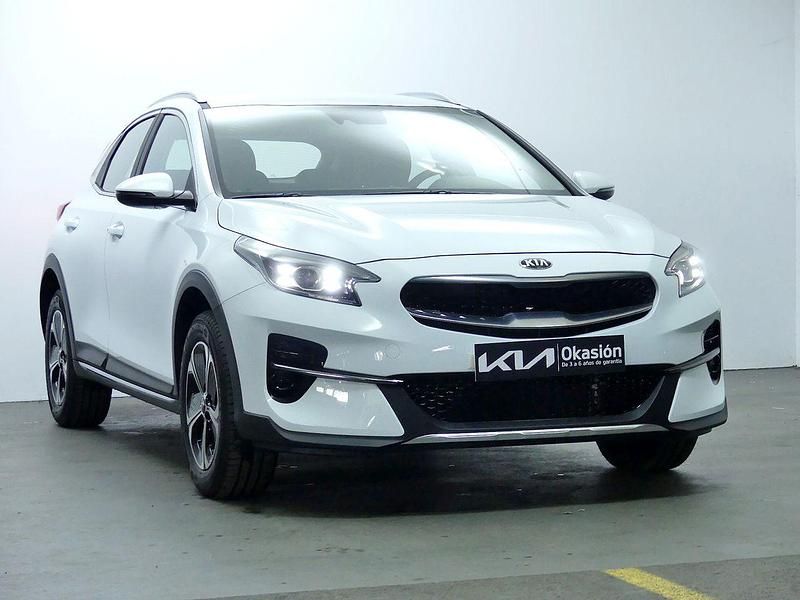 Usado Kia XCeed 141 CV (103 kW) 2022 Blanco SUV