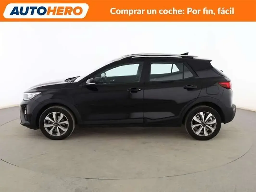Usado Kia Stonic 101 CV (74 kW) 2024 Negro SUV