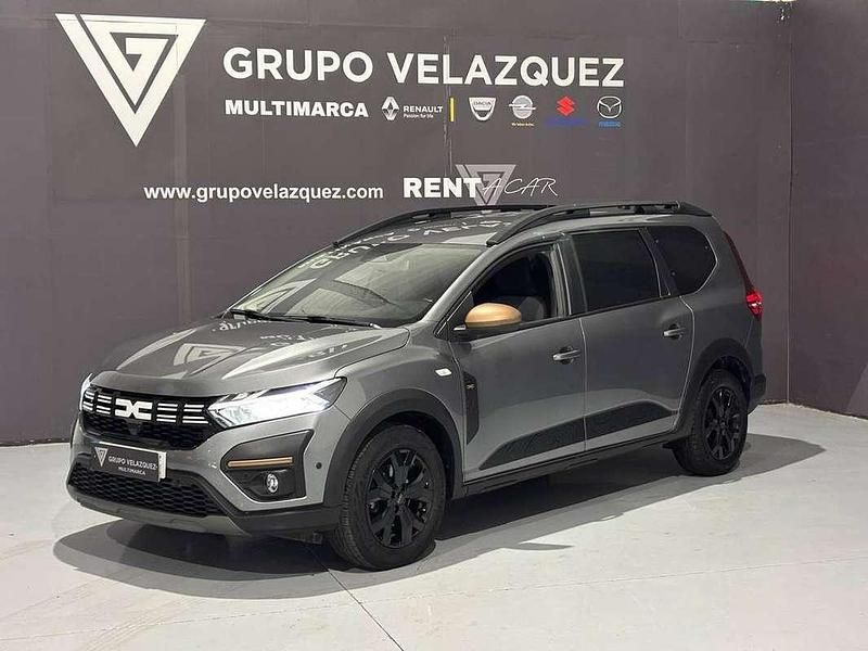 Usado Dacia Jogger Extreme 110 CV (80 kW) 2024 Gris Monovolumen