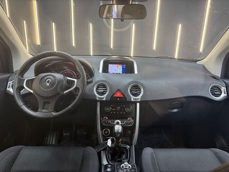 Usado Renault Koleos Dynamique 150 CV (110 kW) 2011 Blanco SUV