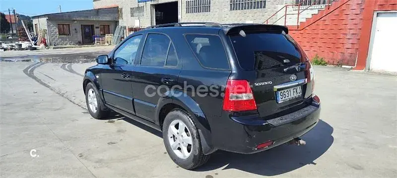 Usado Kia Sorento 170 CV (125 kW) 2007 Negro SUV
