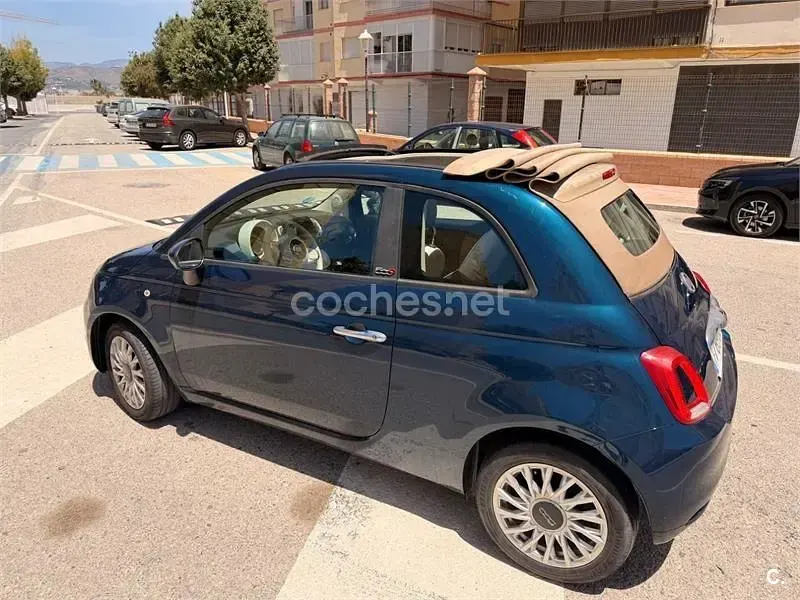 Usado Fiat 500C Lounge 70 CV (51 kW) 2020 Azul Descapotable