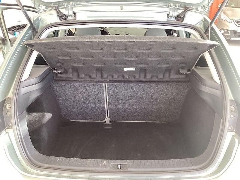 Usado Seat Ibiza 75 CV (55 kW) 2003 Verde Utilitario