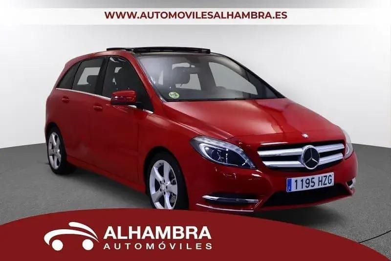 Brugt Mercedes B180 109 HK (80 kW) 2014 Rød MPV
