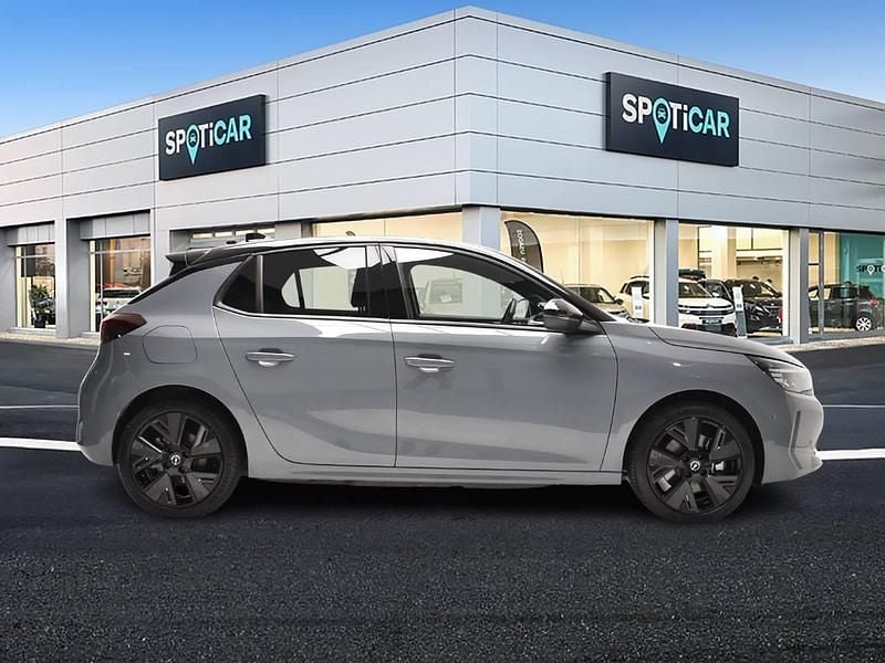 Usado Opel Corsa-e 114 kW (156 CV) 2023 Gris Utilitario