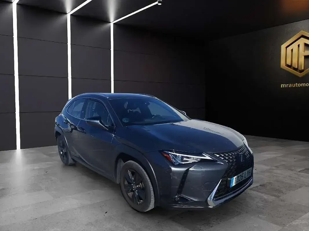 Usado Lexus UX 250h Business Edition 184 CV (135 kW) 2022 Gris SUV