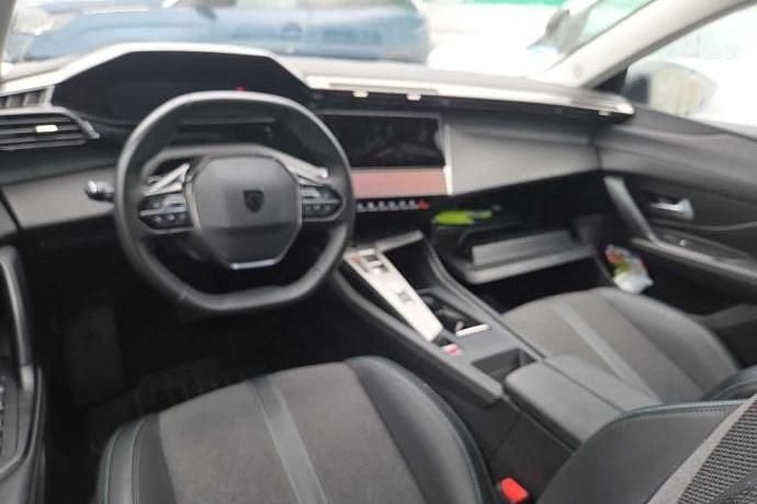 Usado Peugeot 308 Allure 130 CV (95 kW) 2024