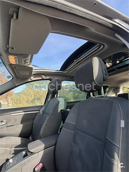 Usado Renault Grand Scénic III Bose Edition 130 CV (95 kW) 2010 Negro Monovolumen