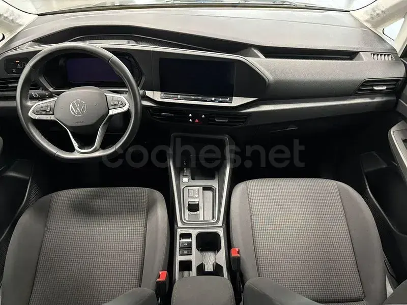 Usado VW Caddy Maxi 116 CV (85 kW) 2025 Gris / plata Monovolumen