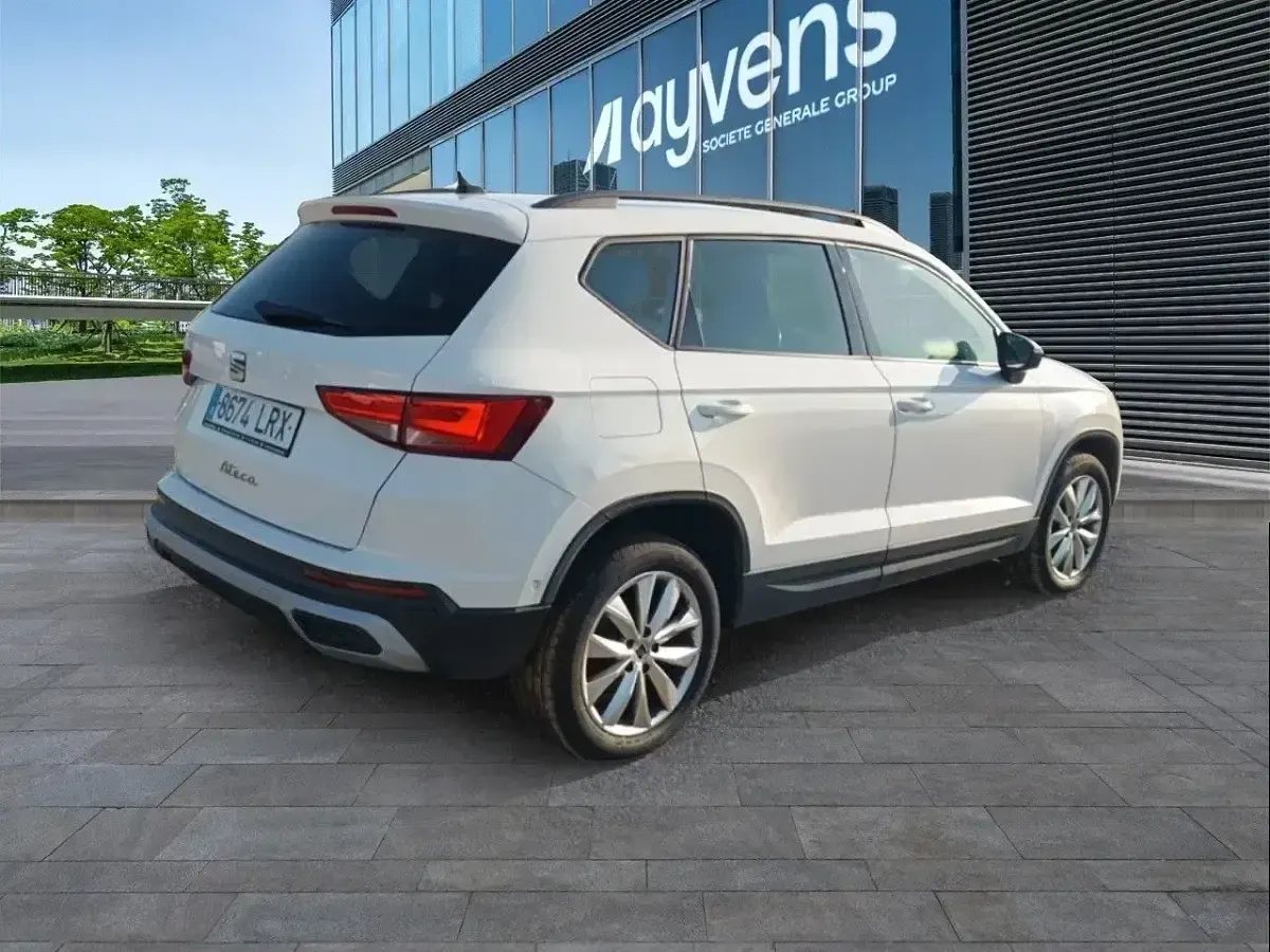 Usado Seat Ateca Style 116 CV (85 kW) 2021 Blanco SUV