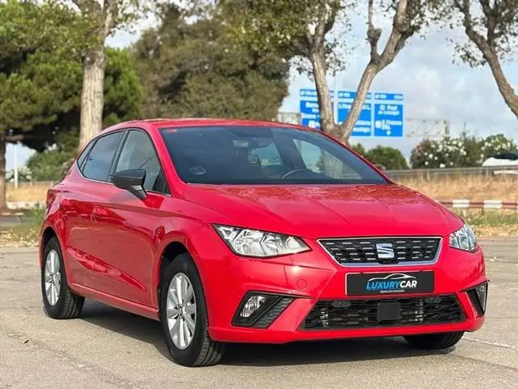 Usado Seat Ibiza FR 110 CV (80 kW) 2021 Rojo Utilitario