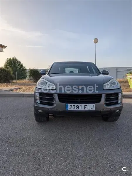 Usado Porsche Cayenne 250 CV (183 kW) 2007 Gris / plata SUV