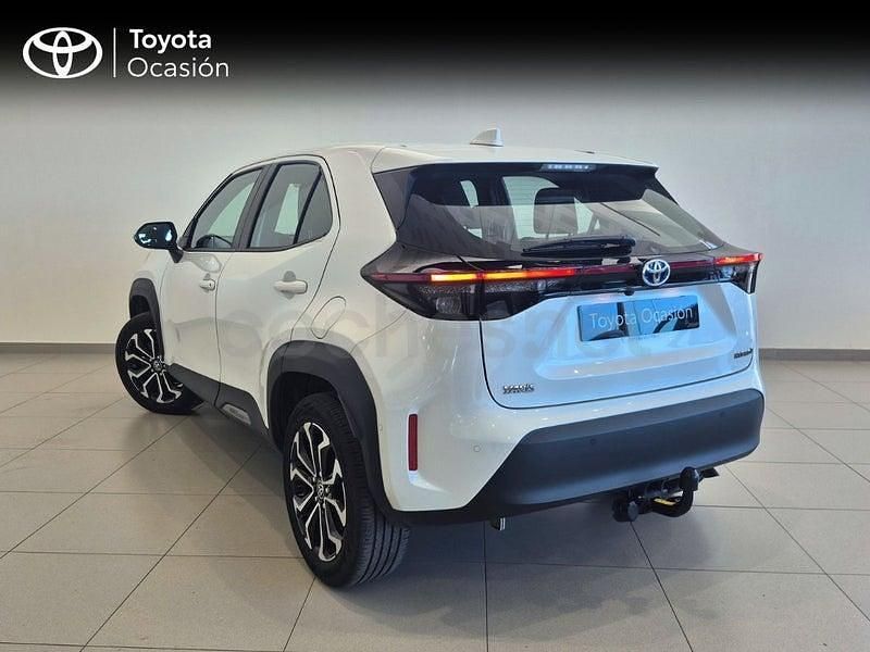 Usado Toyota Yaris Cross Active 116 CV (85 kW) 2022 Blanco SUV