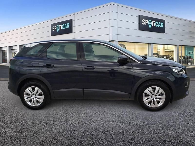 Usado Peugeot 3008 Active 131 CV (96 kW) 2019 Gris SUV