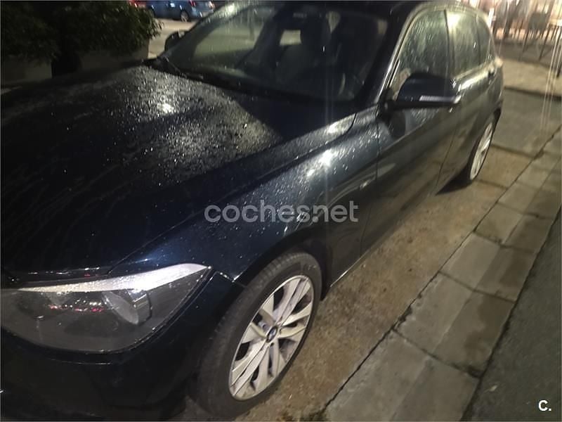 Azul Usado 2012 BMW 118 Sport Line Utilitario | 4000 € (Super precio) - Imagen 1/4