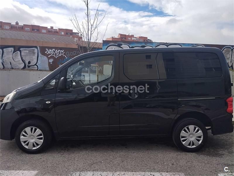 Usado Nissan NV200 Comfort 90 CV (66 kW) 2016 Negro Monovolumen