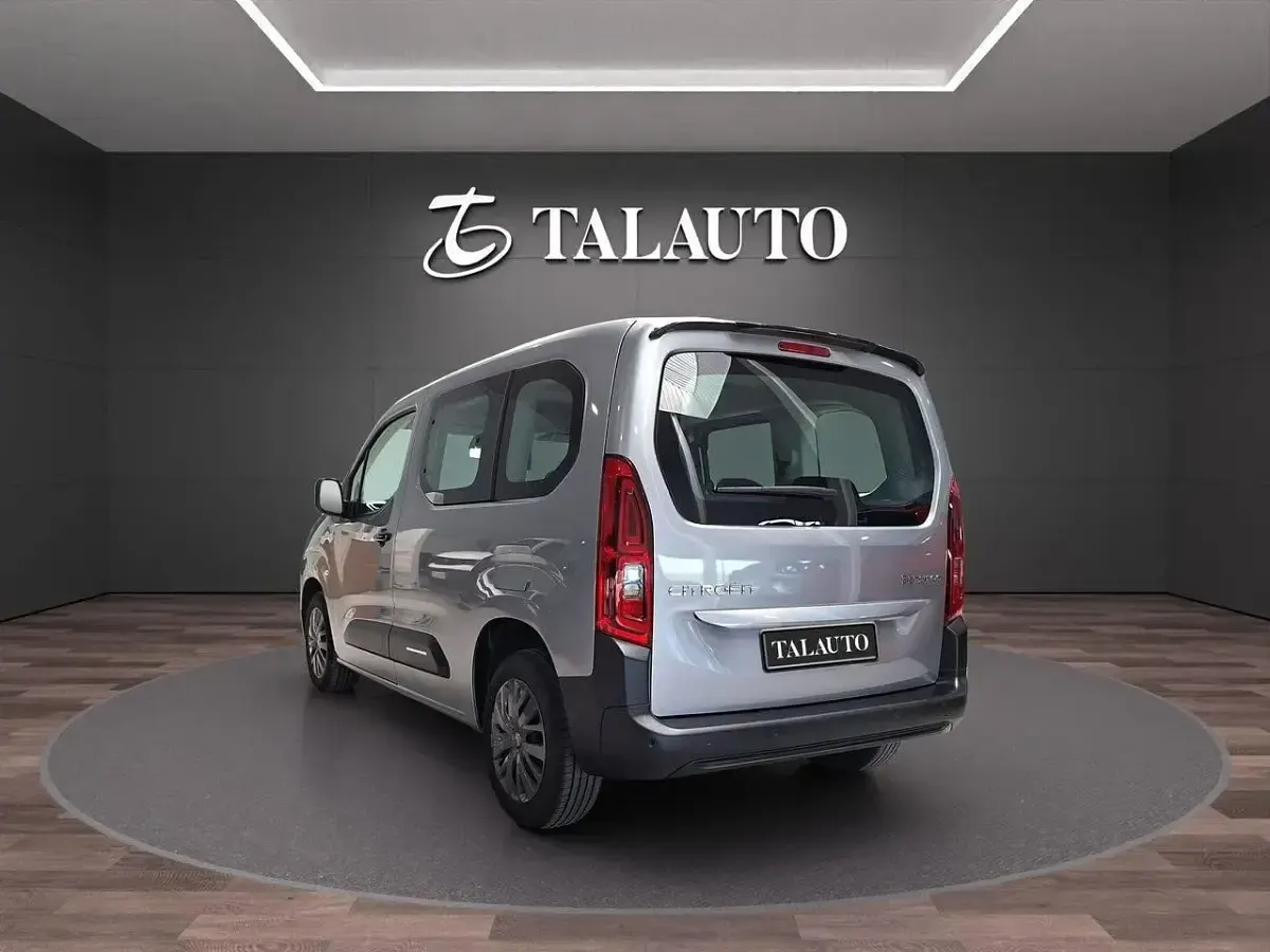 Usado Citroën Berlingo 102 CV (75 kW) 2025 Gris Monovolumen