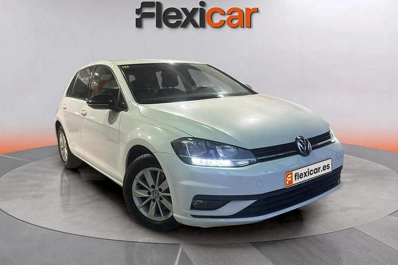 Blanco Usado 2017 VW Golf VII Advance Utilitario | 12.690 € (Buen precio) - Imagen 1/4