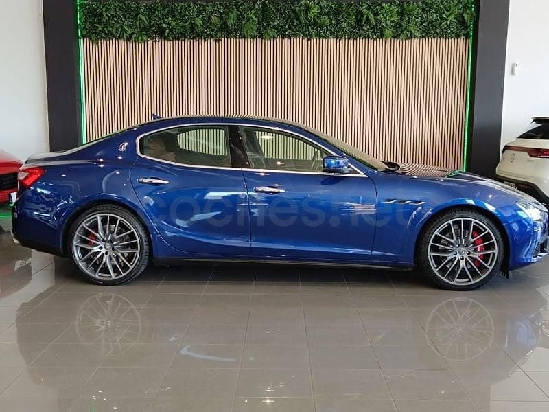 Usado Maserati Ghibli 410 CV (301 kW) 2016 Azul Berlina
