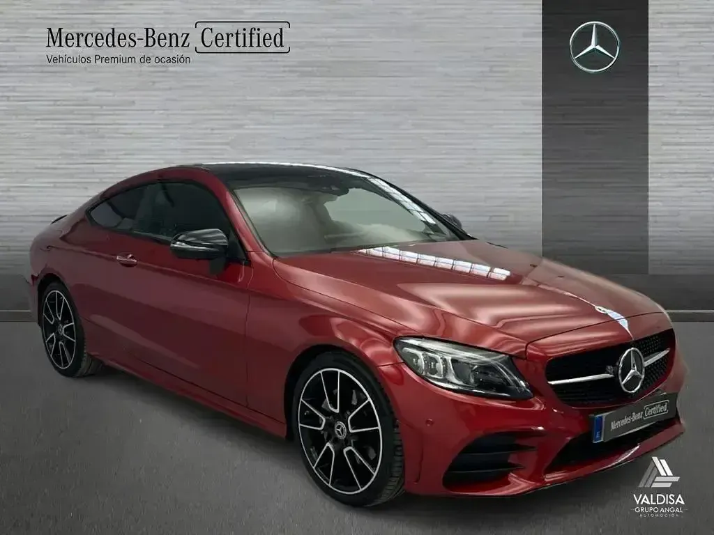 Usado Mercedes C220 194 CV (142 kW) 2022 Rojo Coupe