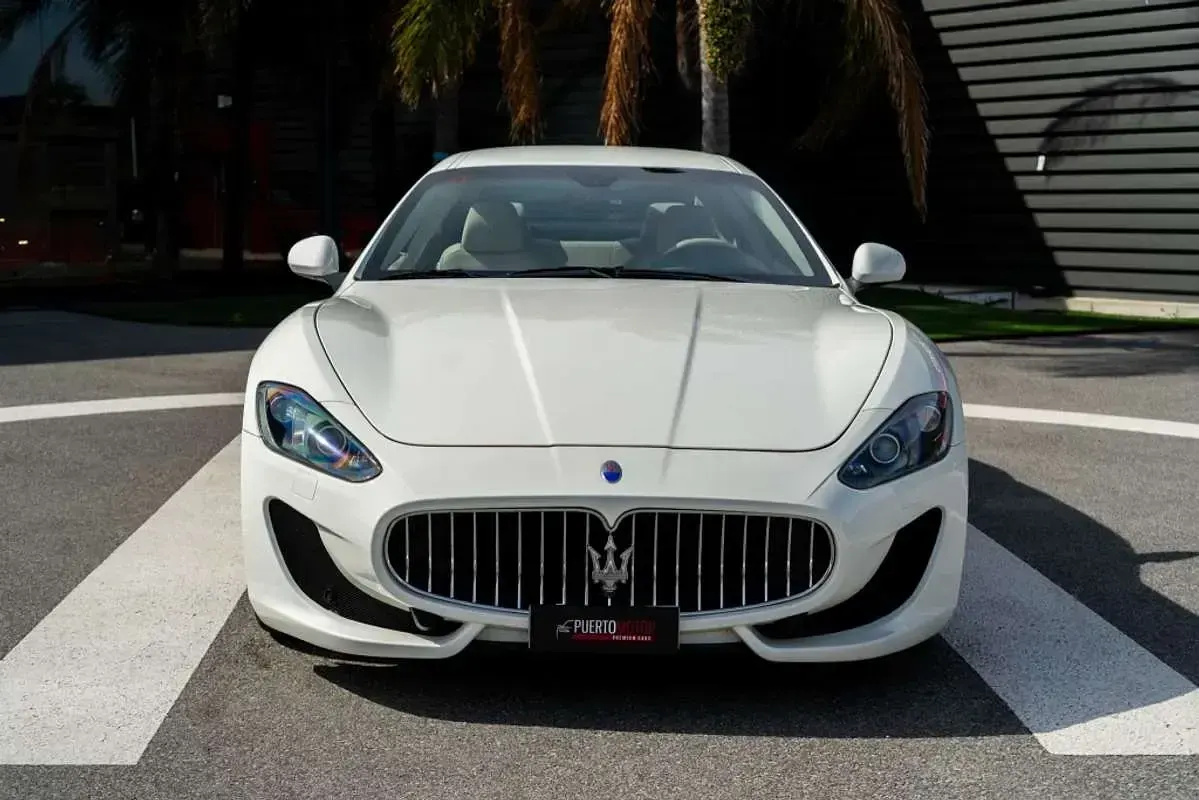 Usado Maserati Granturismo 405 CV (297 kW) 2014 Blanco Coupe