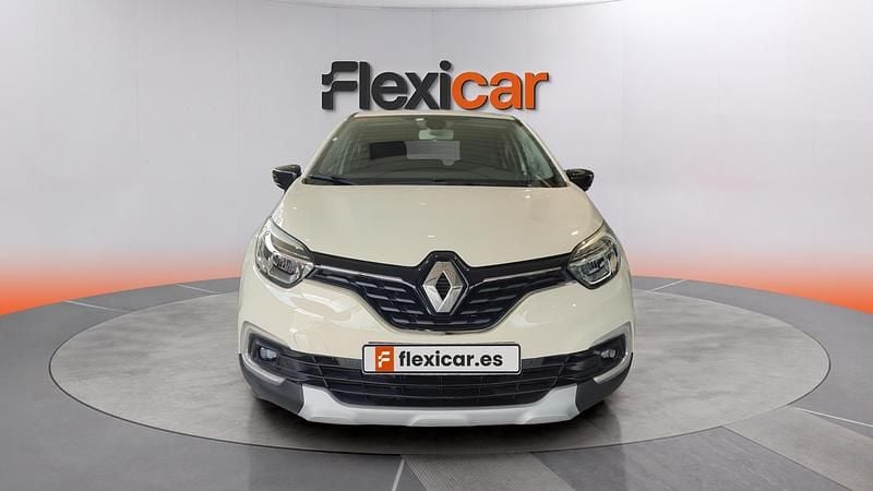 Usado Renault Captur Zen 120 CV (88 kW) 2018 Beige SUV