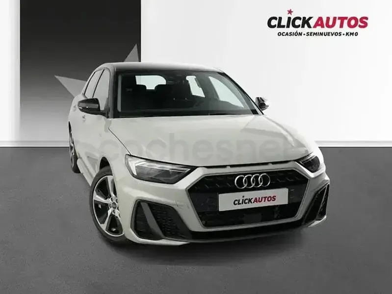 Usado Audi A1 Sportback Comfort 116 CV (85 kW) 2025 Gris / plata Utilitario