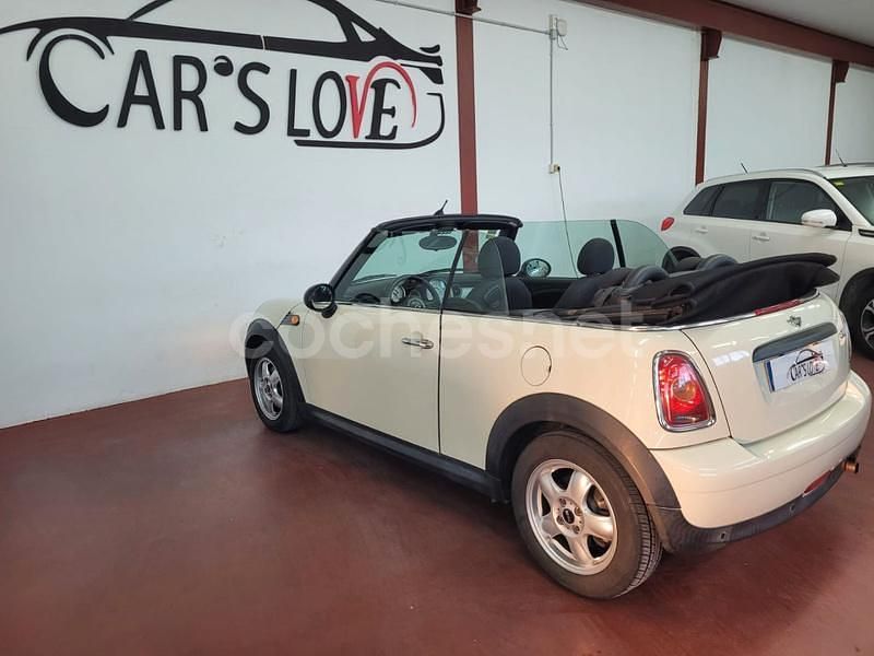 Usado Mini One Cabriolet 98 CV (72 kW) 2010 Beige Descapotable