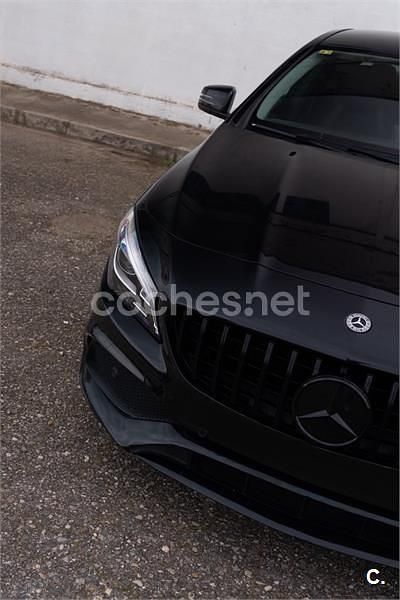 Usado Mercedes CLA200 136 CV (100 kW) 2018 Negro Berlina