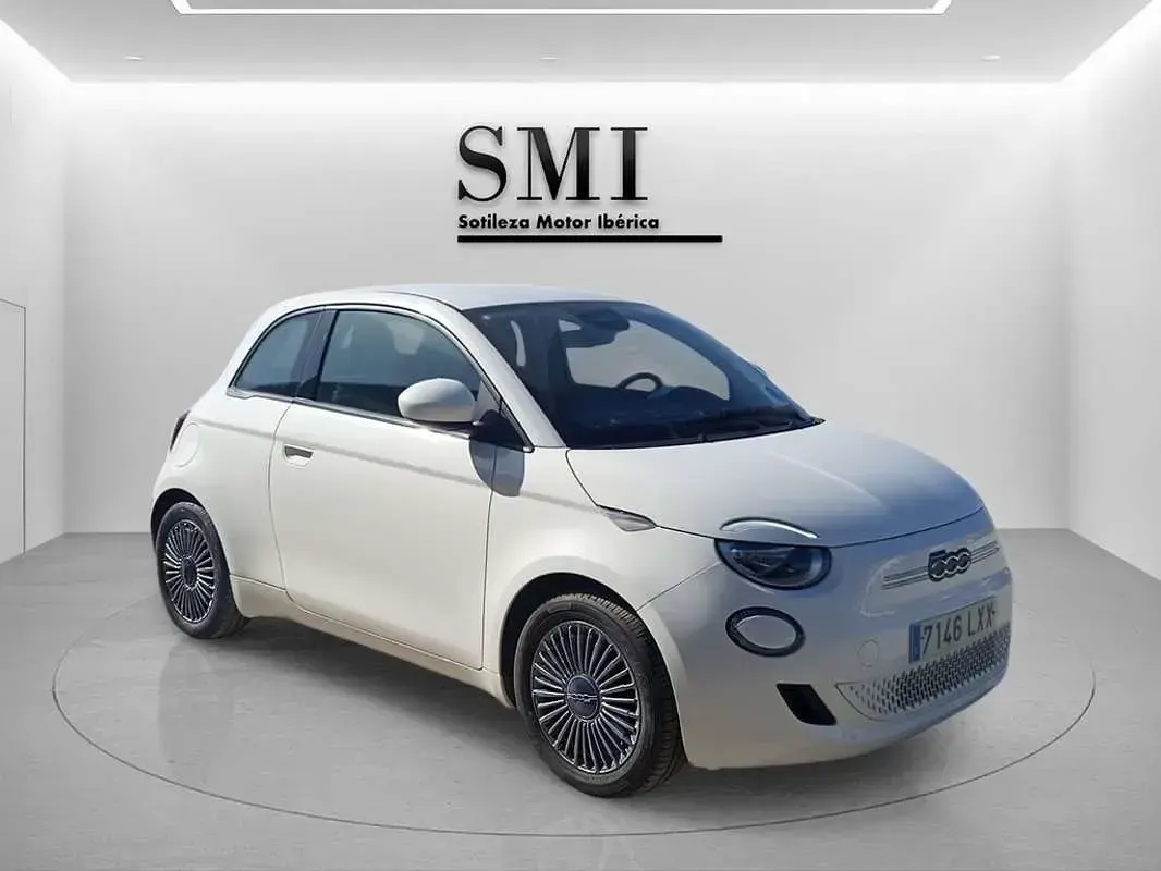 Usado Fiat 500e Icon 86 kW (118 CV) 2022 Blanco Utilitario