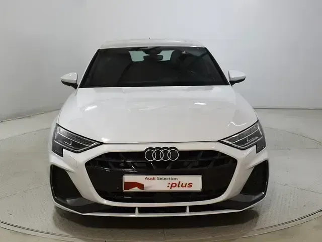 Usado Audi A3 e-tron S-Line 204 CV (150 kW) 2025 Blanco Utilitario