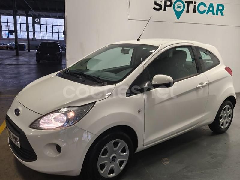 Blanco Usado 2014 Ford Ka Berlina | 6900 € (Precio justo) - Imagen 1/4