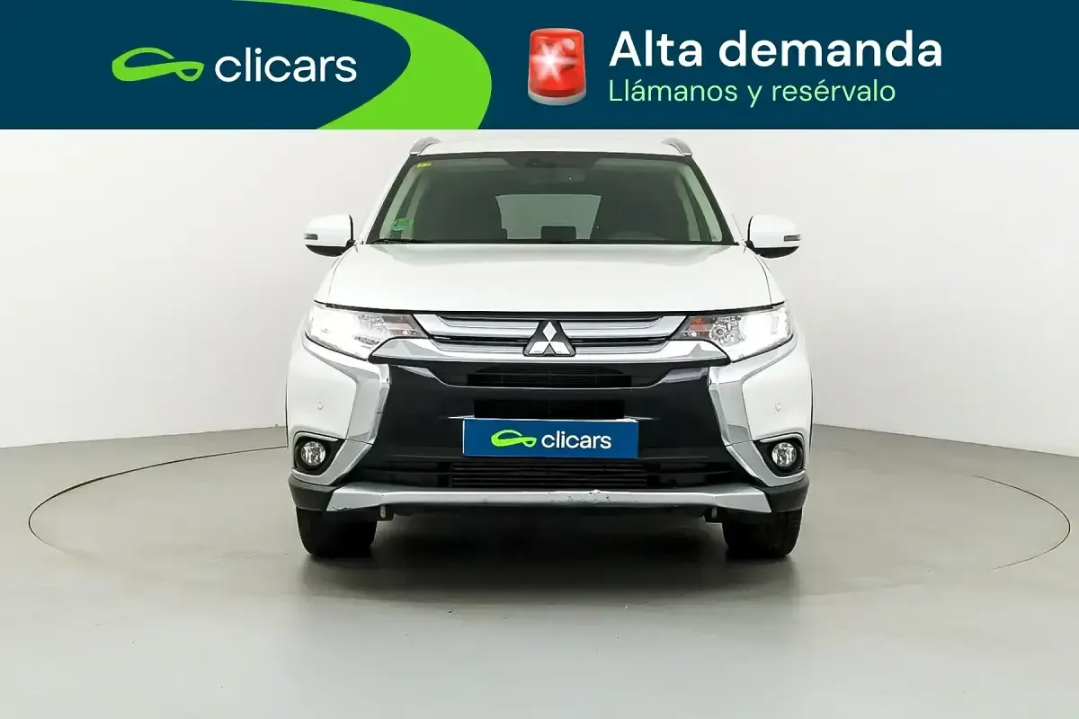 Usado Mitsubishi Outlander Motion 150 CV (110 kW) 2016 Blanco SUV