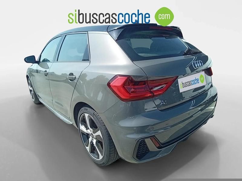 Usado Audi A1 Sportback 110 CV (80 kW) 2023 Gris/plata Utilitario
