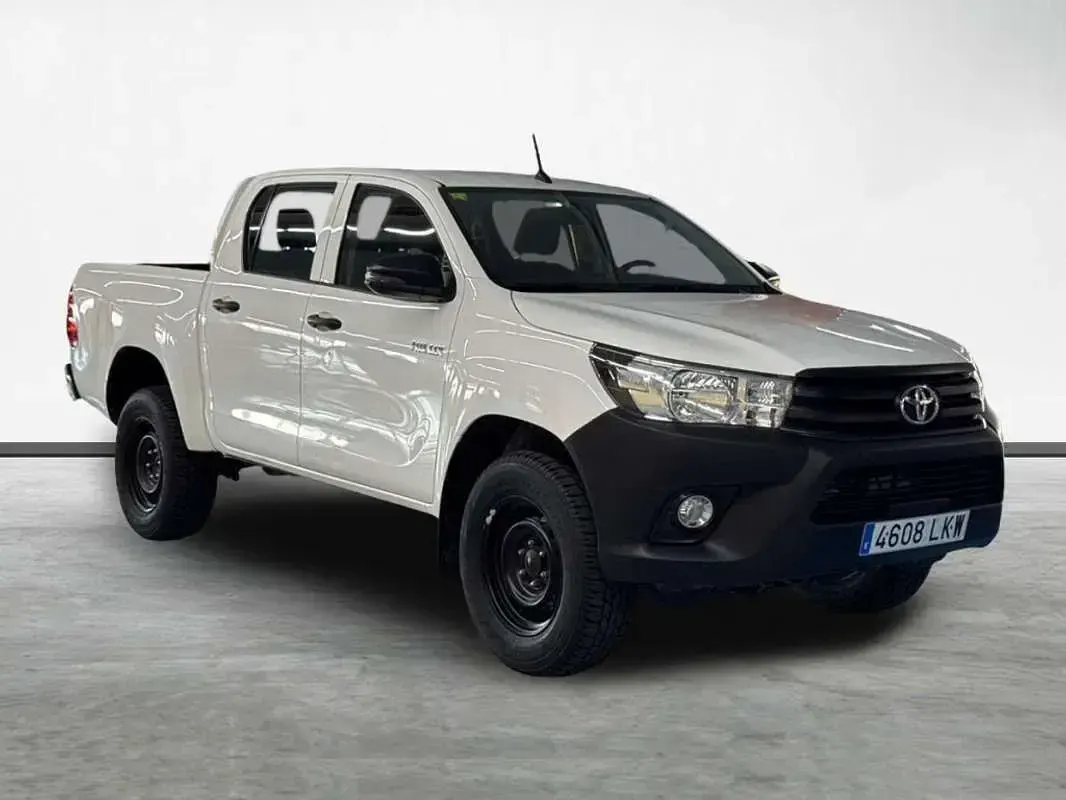 Usado Toyota HiLux Plus 204 CV (150 kW) 2020 Blanco Pickup/Camioneta