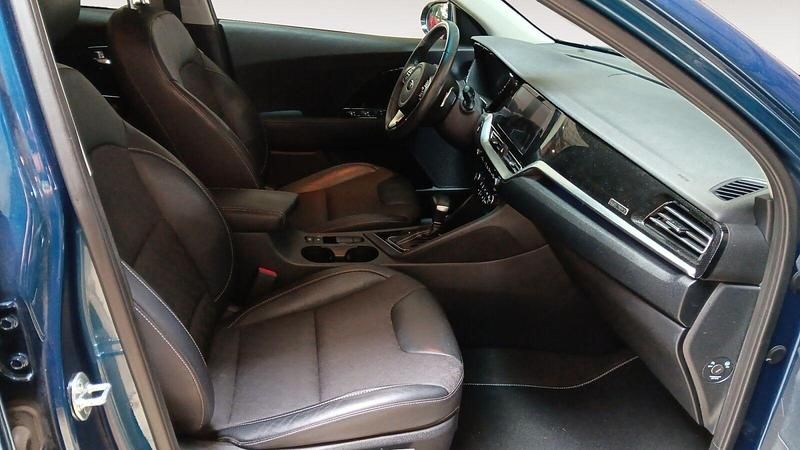 Usado Kia Niro 141 CV (103 kW) 2021 Negro SUV