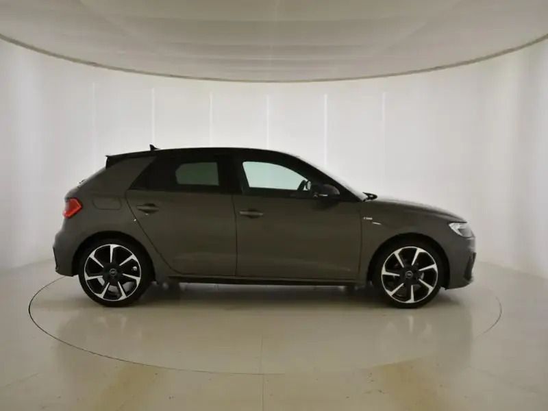 Usado Audi A1 Sportback 95 CV (69 kW) 2024 Gris/plata Utilitario