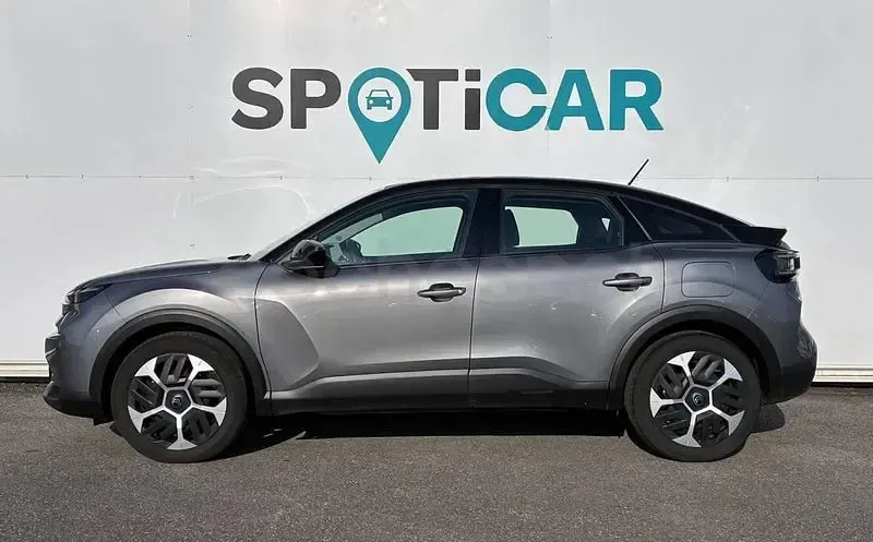 Usado Citroën C4 145 CV (106 kW) 2025 Gris / plata SUV